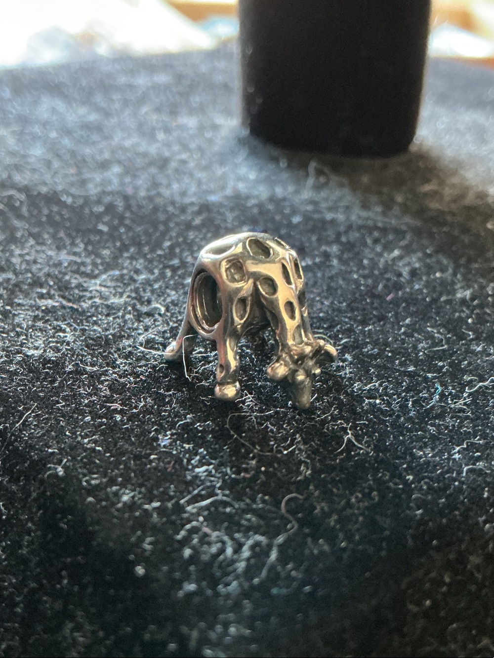 Chamilia Giraffe charm